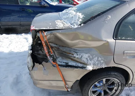 2004 Honda Civic Lx z USA, uszkodzony, nr VIN 2HGES16504H562864